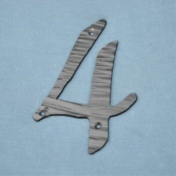Majanumber 4,  20cm