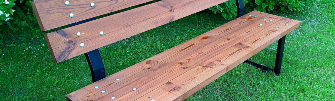 Mis materjalist lauaplaat metallraamil välimööblile on kõige vastupidavam?